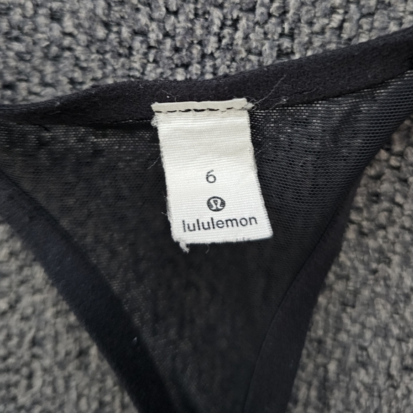 Lululemon workout bra - Picture 4 of 5